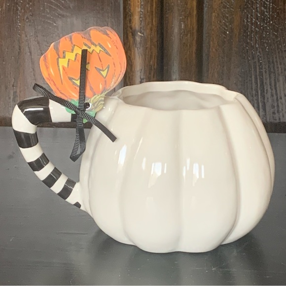 Blue Sky Sugar Skull Mug - Dia de Los Muertos Collection - Picture 8 of 12